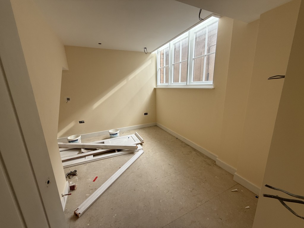 Lot: 95 - COTTAGE CONVERSION FOR COMPLETION - SECOND FIX REQUIRED - Bedroom 2
